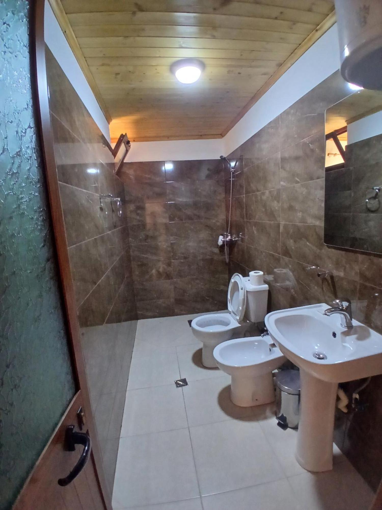 Bujtina Tusha Hotel Priska e Madhe Kültér fotó